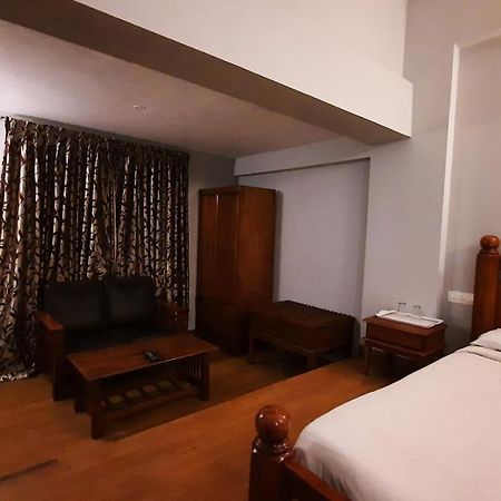 Raahat Inn Kodaikanal Exteriör bild