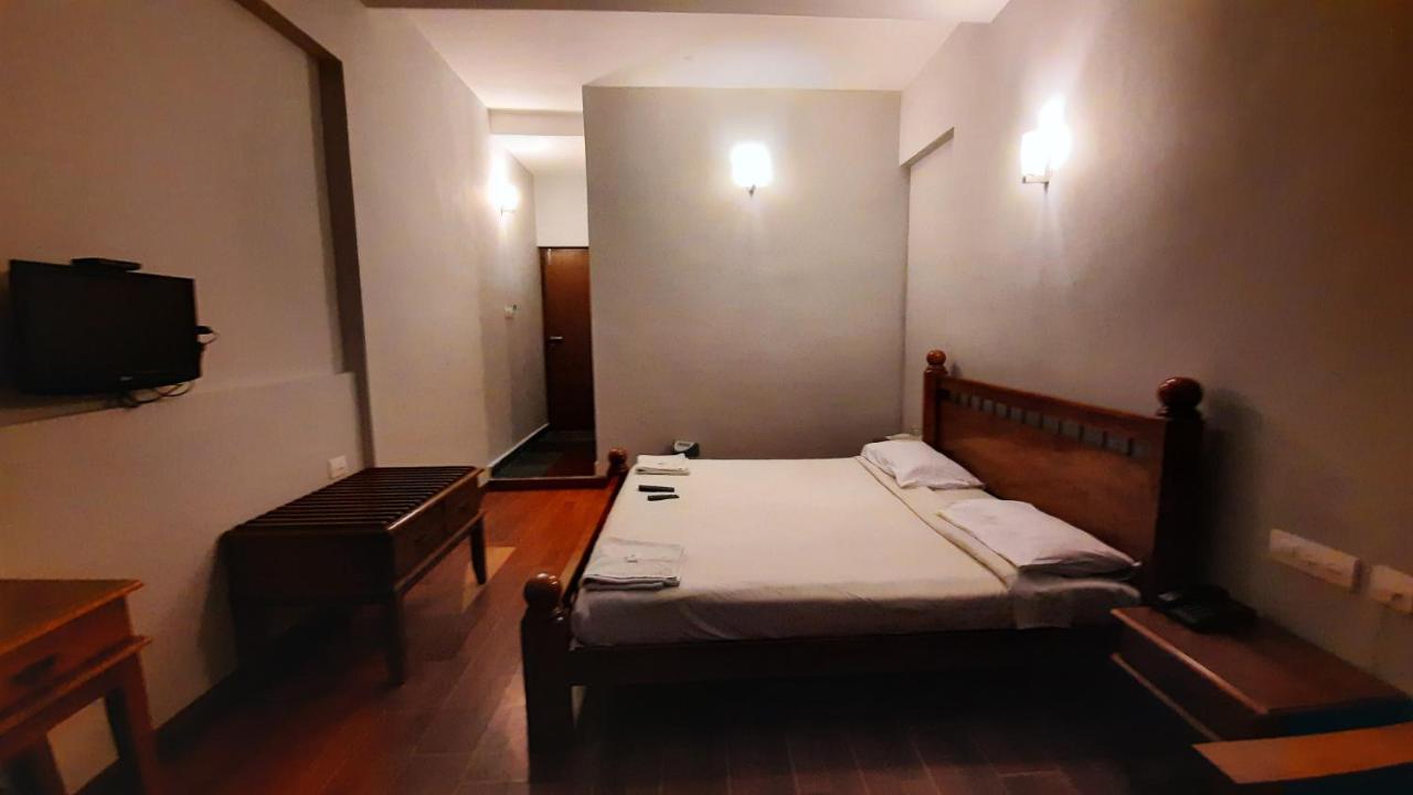 Raahat Inn Kodaikanal Exteriör bild